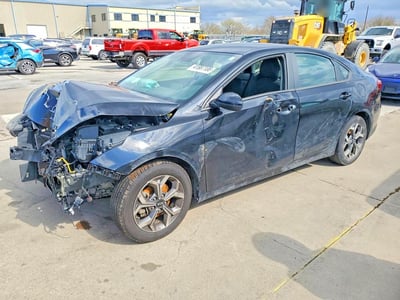3KPF24AD1ME****** 2021 Kia Forte