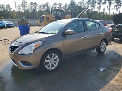 2015 Nissan Versa