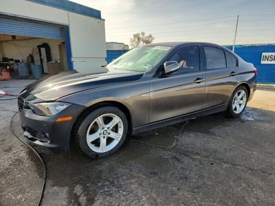WBA3C1C50EK****** 2014 BMW 3 Series