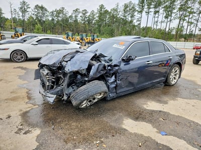 2C3CCAPTXJH****** 2018 Chrysler 300