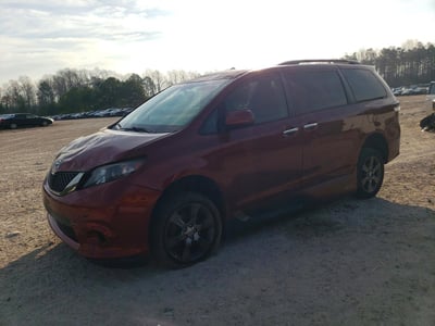 5TDXK3DC8DS****** 2013 Toyota Sienna