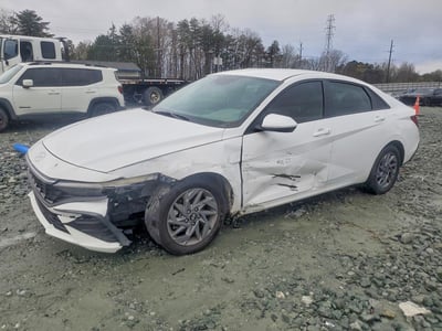 2024 Hyundai Elantra