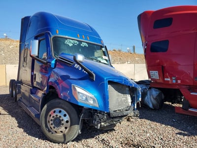 3AKJHHDR3SS****** 2025 Freightliner Cascadia 126