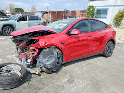 7SAYGDEE6PF****** 2023 Tesla Model Y