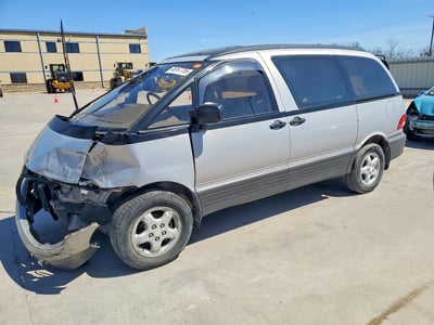 TCR10122547****** 1996 Toyota Estima