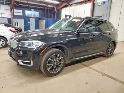 5UXKR0C5XF0****** 2015 BMW X5