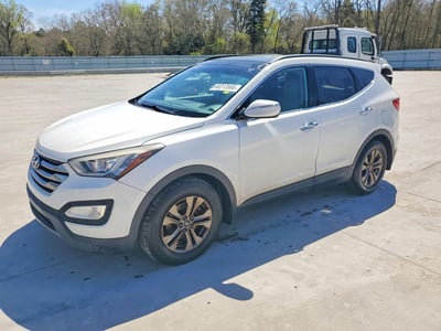 5XYZU3LB8FG****** 2015 Hyundai Santa Fe