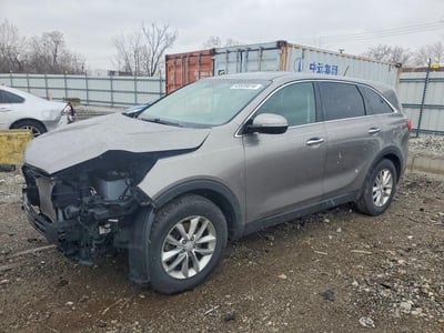 5XYPG4A34GG****** 2016 Kia Sorento
