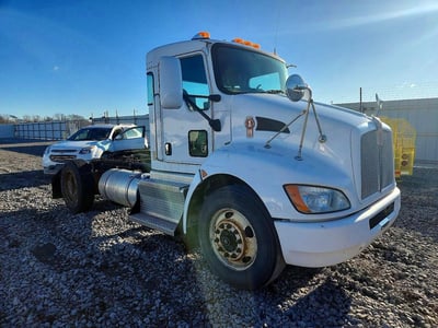2XKHAJ8X2HM****** 2017 Kenworth T300