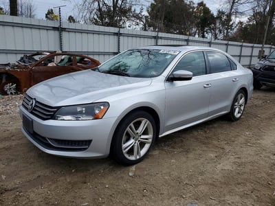 1VWBT7A38EC****** 2014 Volkswagen Passat