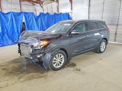 5XYPGDA54HG****** 2017 Kia Sorento