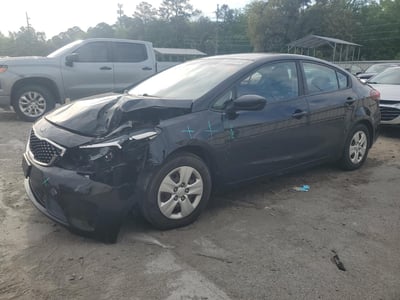 3KPFK4A79JE****** 2018 Kia Forte