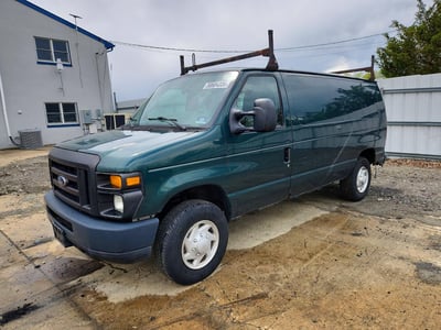 1FTSE34LX9D****** 2009 Ford E350 Super Duty