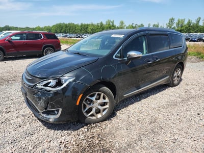 2C4RC1GG8JR****** 2018 Chrysler Pacifica