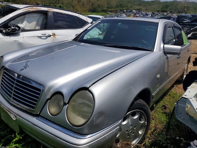 WDB2100551A****** 1996 Mercedes-Benz E-class E320