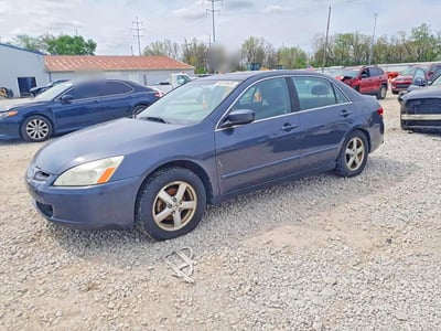 1HGCM56693A****** 2003 Honda Accord