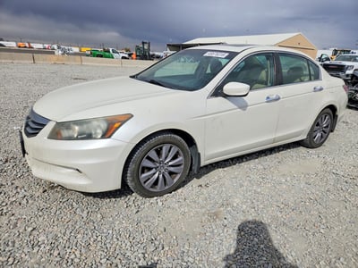 1HGCP3F81BA****** 2011 Honda Accord