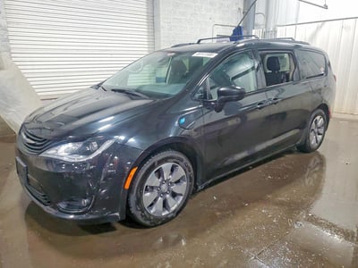 2018 Chrysler Pacifica Hybrid