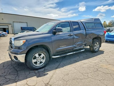 5TFUM5F12BX****** 2011 Toyota Tundra