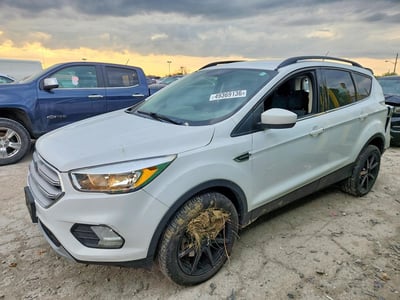 1FMCU9G97JU****** 2018 Ford Escape