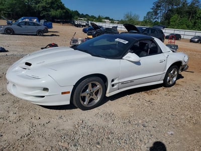2G2FV22G2Y2****** 2000 Pontiac Firebird