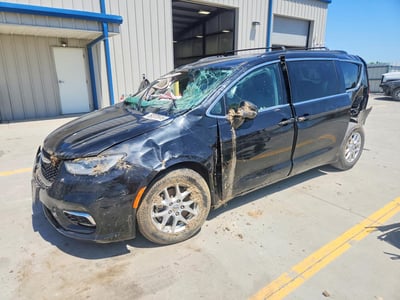 2C4RC1BG5NR****** 2022 Chrysler Pacifica