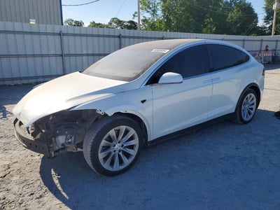 5YJXCBE29GF****** 2016 Tesla Model X