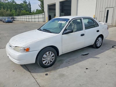 2000 Toyota Corolla