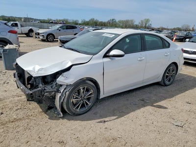 3KPF24ADXPE****** 2023 Kia Forte