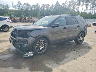 1FM5K8GT1HG****** 2017 Ford Explorer
