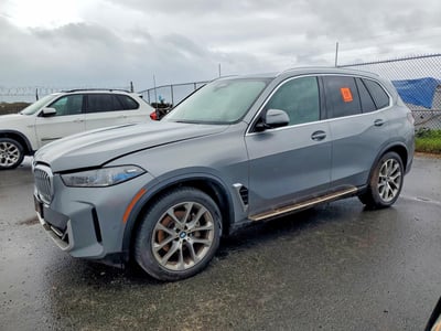 5UX23EU02R9****** 2024 BMW X5