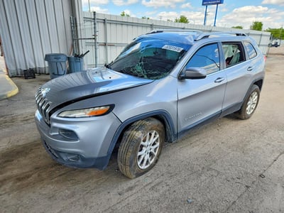 1C4PJLCB7FW****** 2015 Jeep Cherokee