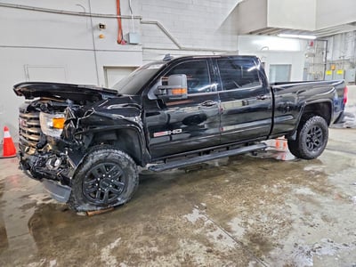 1GT42XCY9JF****** 2018 GMC Sierra