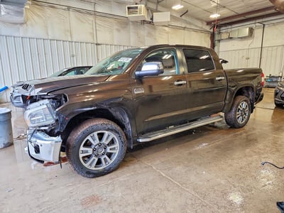 5TFAY5F10KX****** 2019 Toyota Tundra