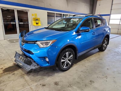 2T3WFREV5HW****** 2017 Toyota RAV4
