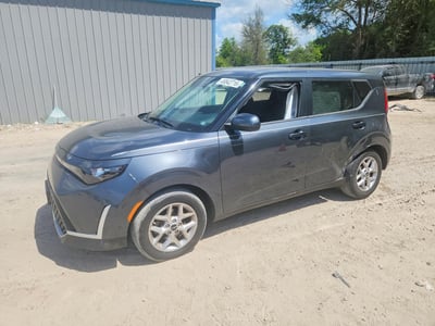 KNDJ23AU3P7****** 2023 Kia Soul
