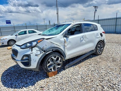 KNDPNCAC1L7****** 2020 Kia Sportage