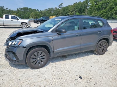 3VV5X7B20RM****** 2024 Volkswagen Taos