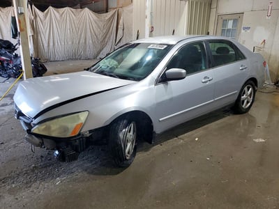 1HGCM663X3A****** 2003 Honda Accord