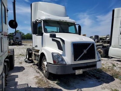 4V4N39TG3HN****** 2017 Volvo VNL