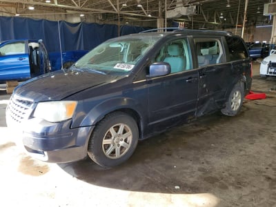 2008 Chrysler Town & Country