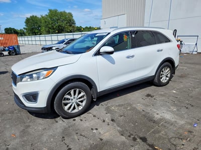 5XYPG4A35GG****** 2016 Kia Sorento