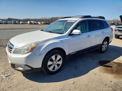 4S4BRCKC9B3****** 2011 Subaru Outback