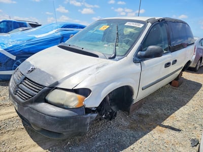 1D4GP25E85B****** 2005 Dodge Caravan