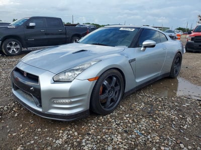JN1AR5EG4EM****** 2014 Nissan GT-R