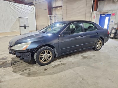 1HGCM55726A****** 2006 Honda Accord