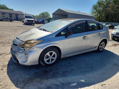 JTDKN3DU6F1****** 2015 Toyota Prius