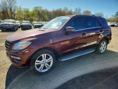 4JGDA5HB1FA****** 2015 Mercedes-Benz M-Class