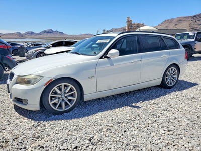 WBAUT9C59BA****** 2011 BMW 3 Series