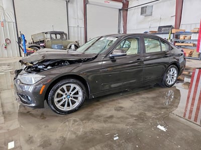 WBA8E1G53GN****** 2016 BMW 3 Series